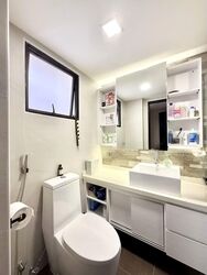 The Mayfair (D22), Condominium #591387581